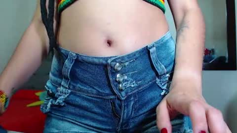 Snapshot of gaby_cute_16 chatting on March 12, 1:36 am Gaby cute 16 online show from March 12, 1:36 am