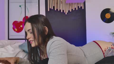 Gaby  online show from December 15, 12:31 pm