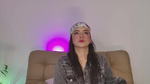 Snapshot of gaby_mason chatting on May 10, 11:26 am Gaby online show from May 10, 11:26 am