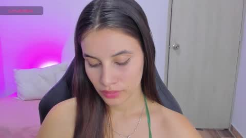 Snapshot of gaby_olsen chatting on February 20, 10:04 pm Gabriela online show from February 20, 10:04 pm
