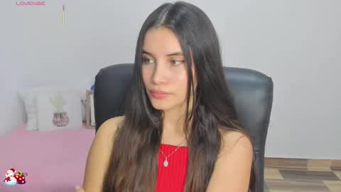 Gabriela online show from November 15, 10:48 pm