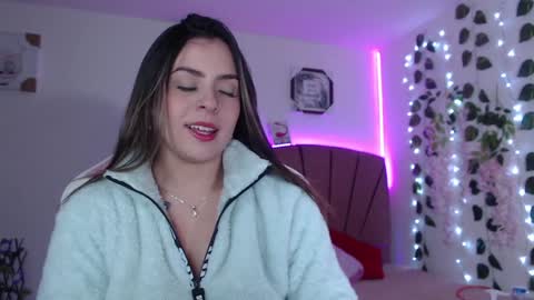 Snapshot of gaby_vandriel chatting on December 4, 1:53 pm GABRIELA online show from December 4, 1:53 pm