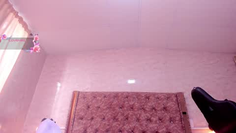 Snapshot of gabydesire chatting on January 7, 12:41 pm GABY DESIRE online show from January 7, 12:41 pm