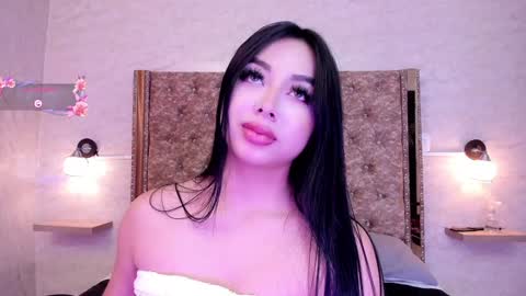 Snapshot of gabydesire chatting on January 17, 2:28 pm GABY DESIRE online show from January 17, 2:28 pm