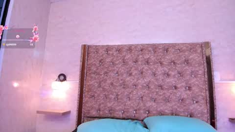 Snapshot of gabydesire chatting on March 7, 3:29 am GABY DESIRE online show from March 7, 3:29 am