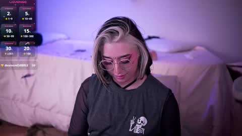 gabyrose9 online show from January 16, 12:03 am