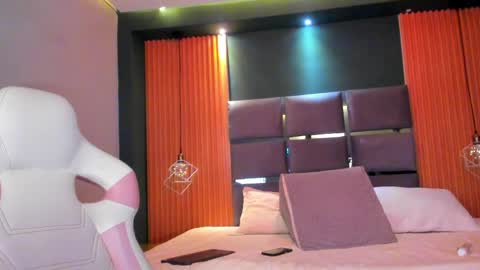 Snapshot of gabyrose9 chatting on May 2, 3:44 am gabyrose9 online show from May 2, 3:44 am