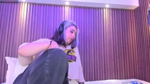 Snapshot of gabyrose9 chatting on May 22, 7:19 pm gabyrose9 online show from May 22, 7:19 pm