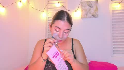 Snapshot of gabyttaylor chatting on July 17, 6:57 pm GABYTAYLOR online show from July 17, 6:57 pm