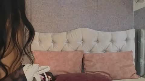Snapshot of gabyttaylor chatting on August 1, 1:21 pm GABYTAYLOR online show from August 1, 1:21 pm