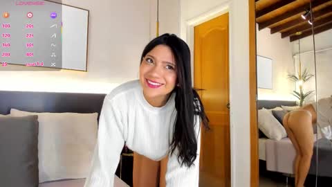 Gaby Vega  online show from December 19, 11:28 am