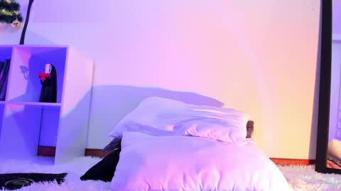 Snapshot of gabyy__miller chatting on December 4, 3:37 am Gabriela Miller online show from December 4, 3:37 am