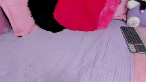 Snapshot of gabyye_capprins chatting on January 30, 10:41 pm gabyye capprins online show from January 30, 10:41 pm