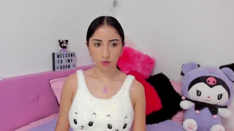 Snapshot of gabyye_capprins chatting on January 31, 7:18 pm gabyye capprins online show from January 31, 7:18 pm