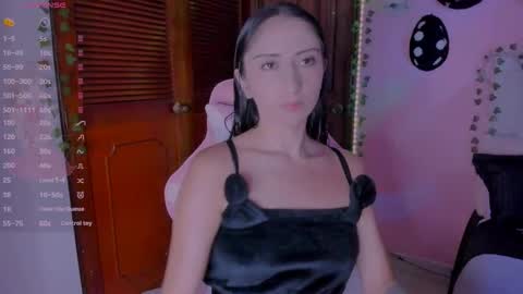 Snapshot of gabyye_capprins chatting on September 19, 9:15 pm gabyye capprins online show from September 19, 9:15 pm