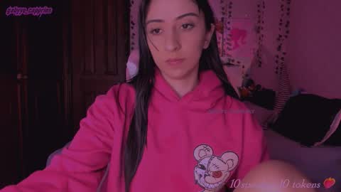 Snapshot of gabyye_capprins chatting on November 21, 12:43 am gabyye capprins online show from November 21, 12:43 am