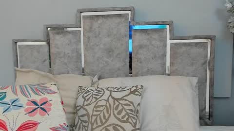 gabyyjones online show from February 5, 11:34 am