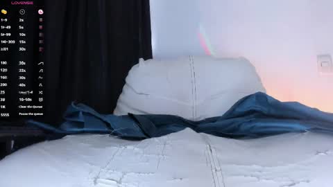 Gadiel online show from April 17, 1:03 pm