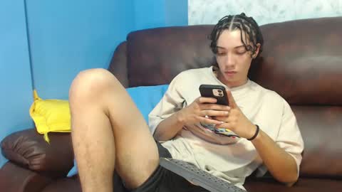 Snapshot of gadiel_sex chatting on February 5, 3:31 pm gadiel_sex online show from February 5, 3:31 pm