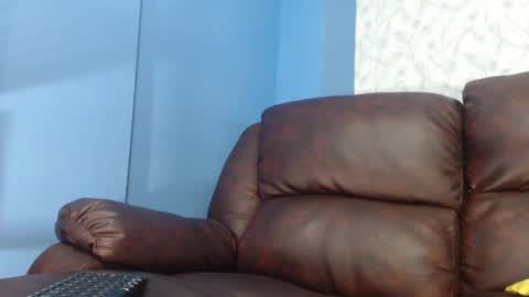 Snapshot of gadiel_sex chatting on February 15, 6:55 pm gadiel_sex online show from February 15, 6:55 pm