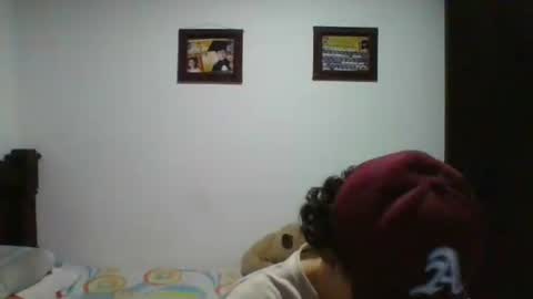 Snapshot of gadiel_sex chatting on February 23, 12:48 pm gadiel_sex online show from February 23, 12:48 pm