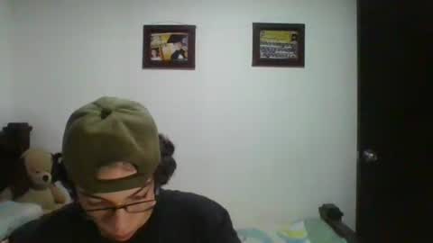 Snapshot of gadiel_sex chatting on March 4, 9:00 pm gadiel_sex online show from March 4, 9:00 pm