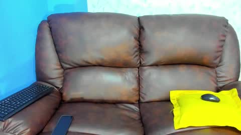 Snapshot of gadiel_sex chatting on March 11, 2:18 pm gadiel_sex online show from March 11, 2:18 pm