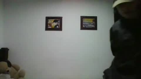 Snapshot of gadiel_sex chatting on March 12, 12:04 pm gadiel_sex online show from March 12, 12:04 pm