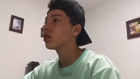 Snapshot of gadiel_sex chatting on September 29, 3:17 pm gadiel_sex online show from September 29, 3:17 pm