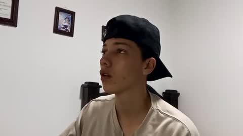 Snapshot of gadiel_sex chatting on September 30, 12:43 pm gadiel_sex online show from September 30, 12:43 pm