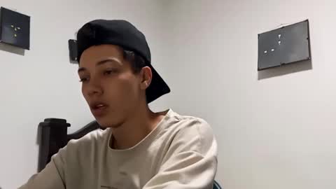 Snapshot of gadiel_sex chatting on October 9, 5:22 pm gadiel_sex online show from October 9, 5:22 pm