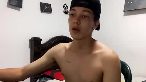Snapshot of gadiel_sex chatting on October 16, 11:17 pm gadiel_sex online show from October 16, 11:17 pm