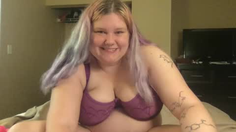 Snapshot of gaebaetae chatting on December 18, 8:14 pm Eryn online show from December 18, 8:14 pm