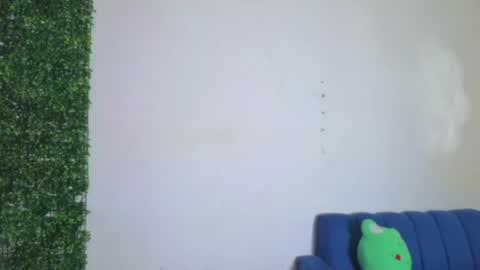 Snapshot of gael_david chatting on June 18, 9:14 am Gael online show from June 18, 9:14 am