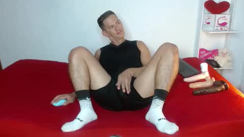 Snapshot of gael_hot03 chatting on September 21, 9:38 pm gael hot online show from September 21, 9:38 pm