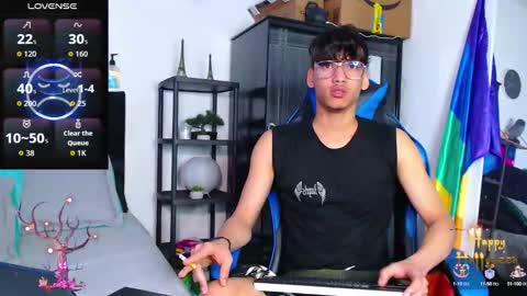 gael_jones online show from October 12, 1:43 pm