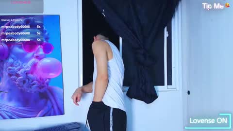 Gael Moon online show from March 6, 2:19 am