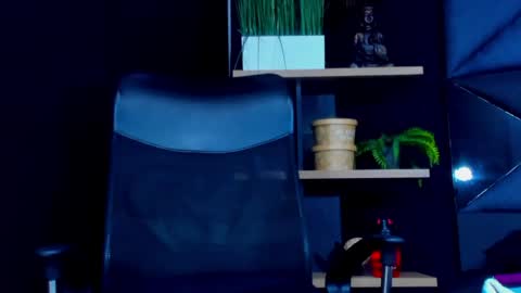 gael online show from April 21, 2:51 am