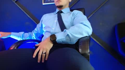 Snapshot of gael_williams3 chatting on March 7, 9:06 pm gael_williams3 online show from March 7, 9:06 pm