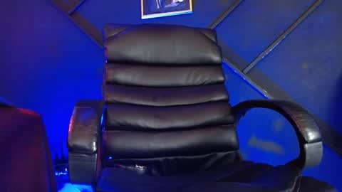 Snapshot of gael_williams3 chatting on March 8, 3:17 am gael_williams3 online show from March 8, 3:17 am