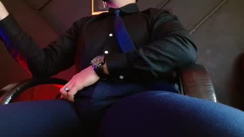 Snapshot of gael_williams3 chatting on March 10, 1:34 am gael_williams3 online show from March 10, 1:34 am