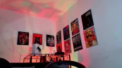 Gael Conner online show from November 3, 2:35 am