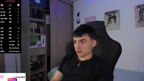 GaelVilla online show from December 15, 3:27 pm