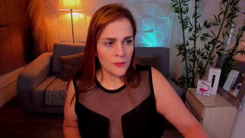 gaia_joness online show from November 6, 4:08 pm