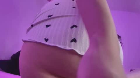 gaia_sweet_ online show from December 2, 10:20 am