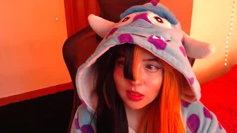 Kate 3 online show from May 12, 8:50 pm