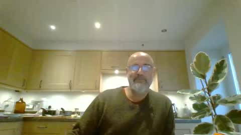 Snapshot of galacx chatting on September 18, 4:20 pm galacx online show from September 18, 4:20 pm