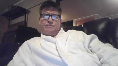 Snapshot of gameon1969 chatting on January 8, 6:31 am gameon1969 online show from January 8, 6:31 am