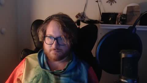 Snapshot of gamer_dong_water chatting on April 26, 6:00 am Gamer Dad online show from April 26, 6:00 am