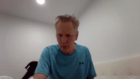 gamerboy200 online show from October 1, 2:39 am